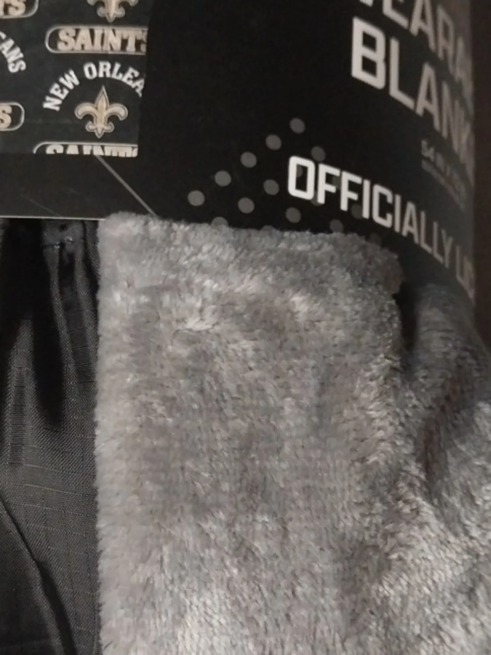New Orleans Saints Black Wearable /Blanket